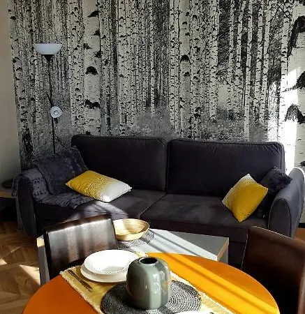 Apartament Brzozowy *